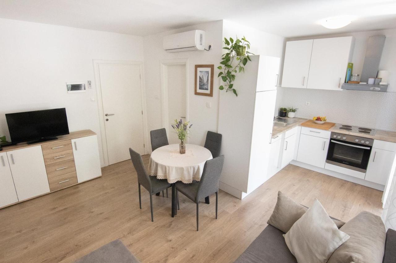 Apartman Grepo Макарска Экстерьер фото