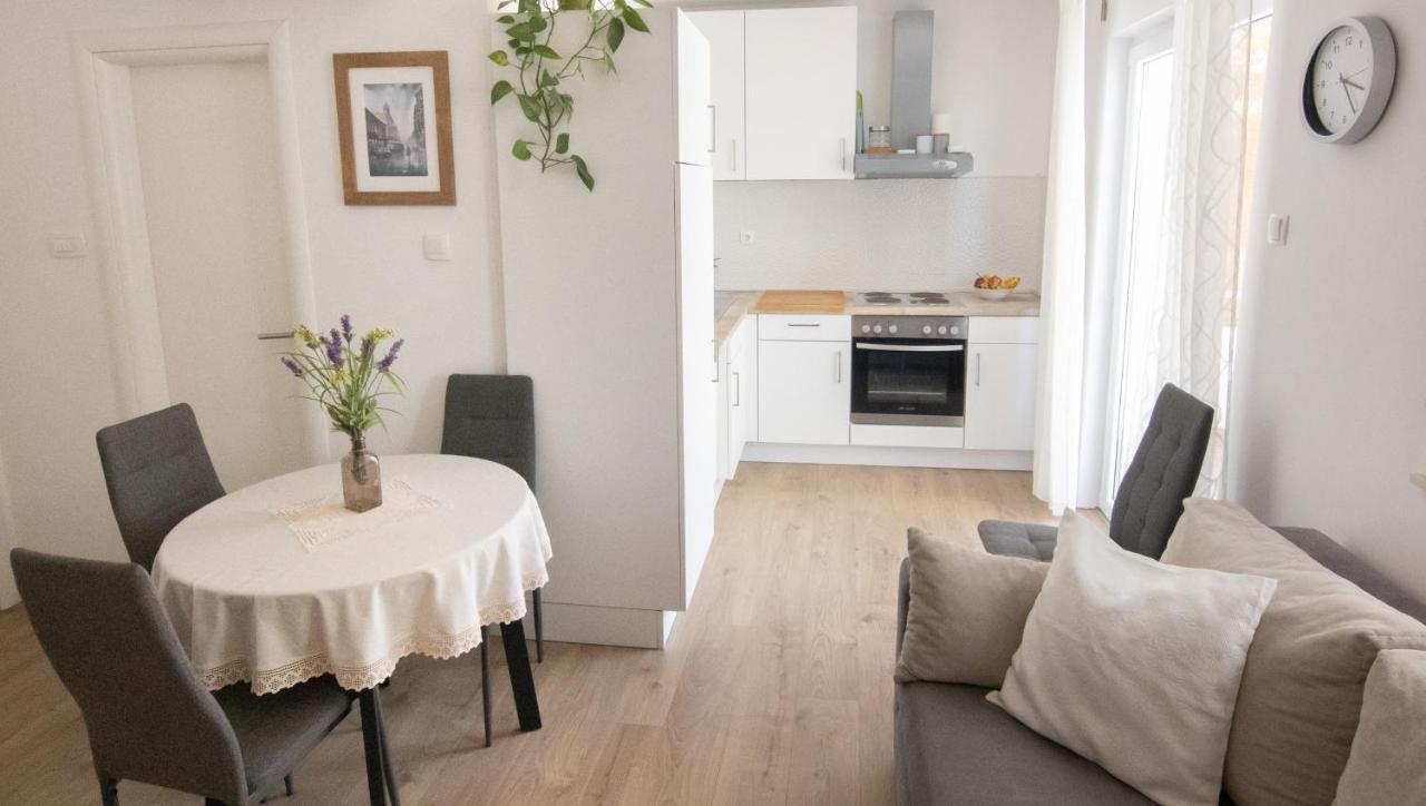 Apartman Grepo Макарска Экстерьер фото